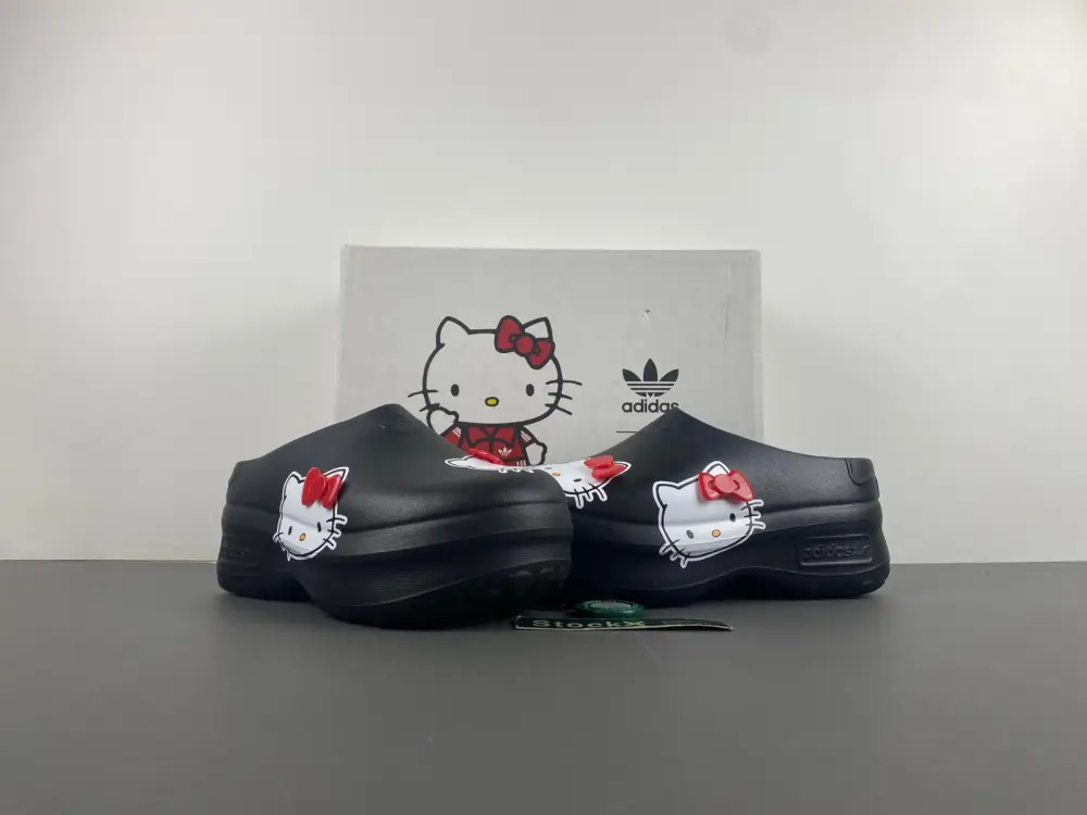 adidas Hello Kitty  DAC710