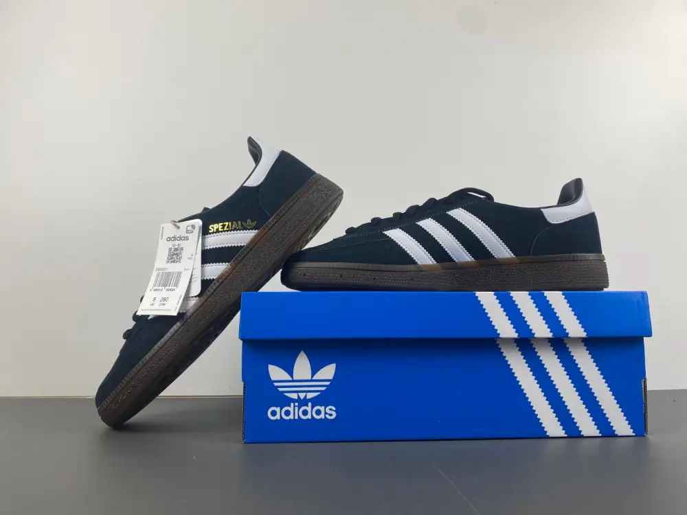 （Adidas） Handball Spezil 