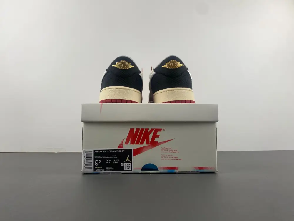 Air Jordan 1 Retro Low OG Trophy Room Rookie Card Home 