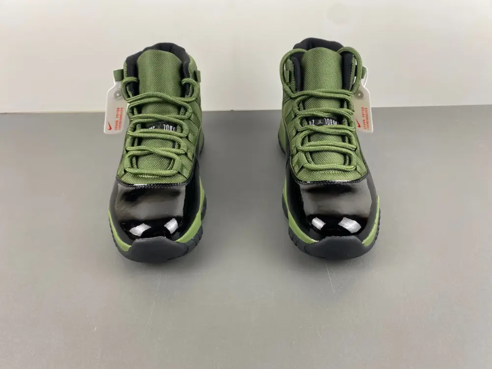 Air Jordan 11 