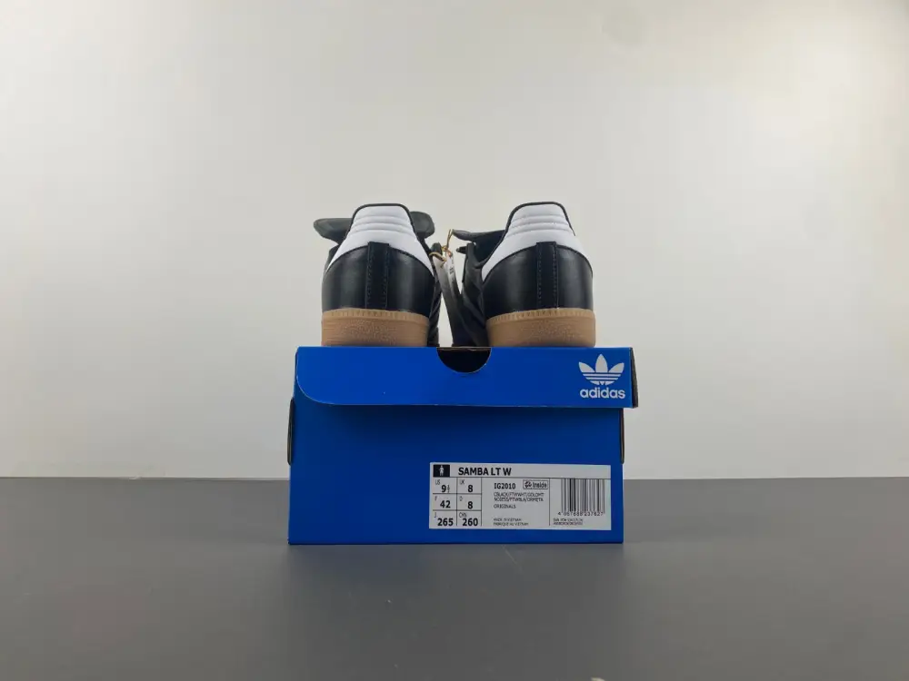adidas Samba LT 