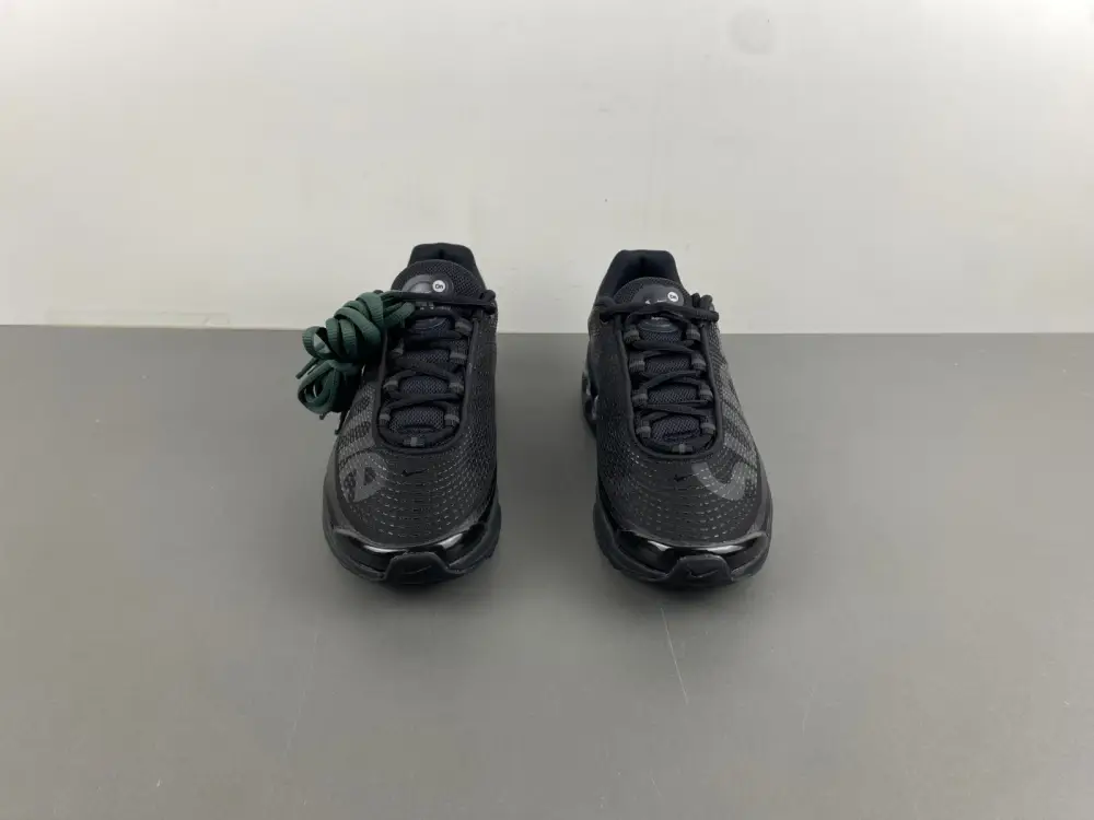 Supreme x Nike Air Max Dn 