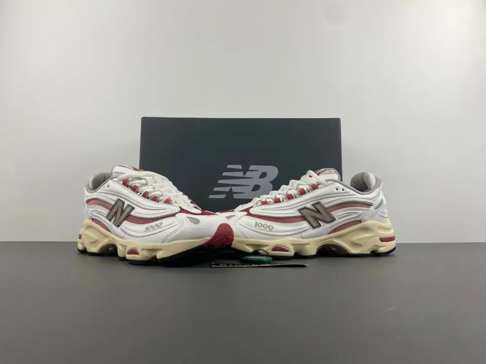 New Balance 1000 