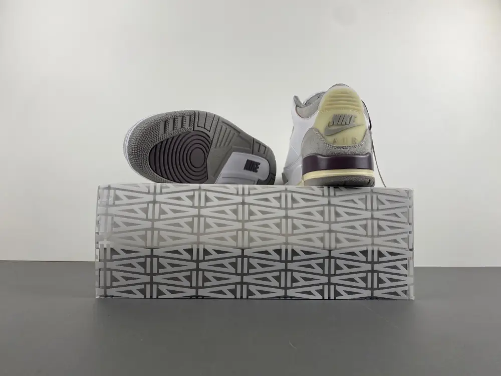 Air Jordan 3 x A Ma Maniere 