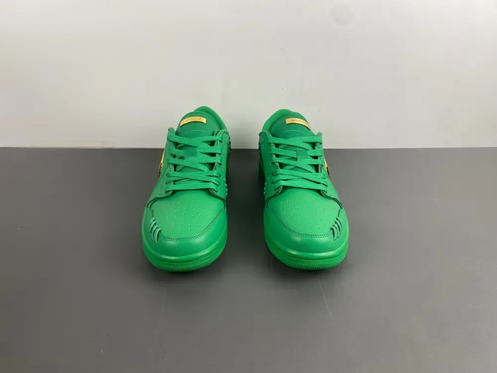 Air Jordan 1 Low 