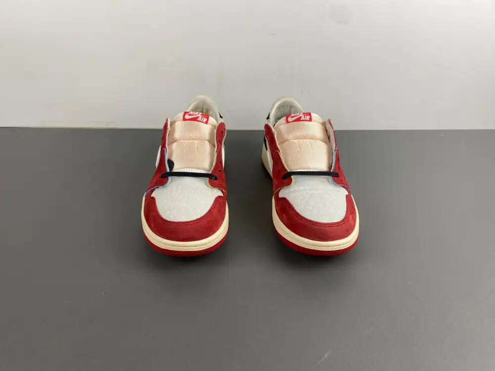 Trophy Room x Air Jordan 1 Low OG 