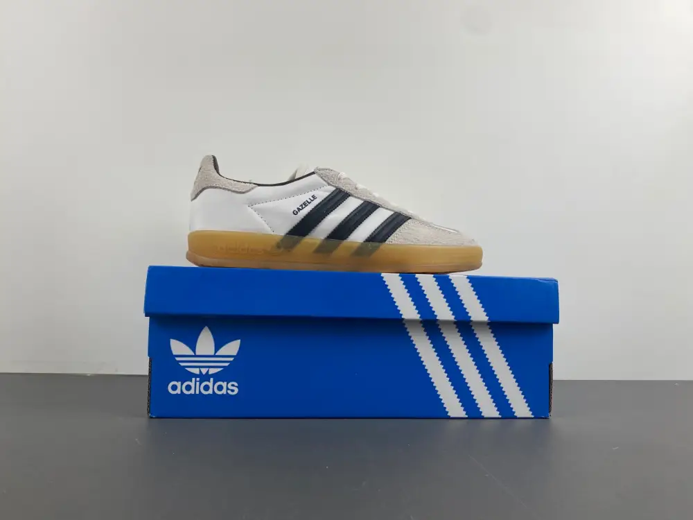 adidas ORIGINALS Gazelle Hikari Shibata 