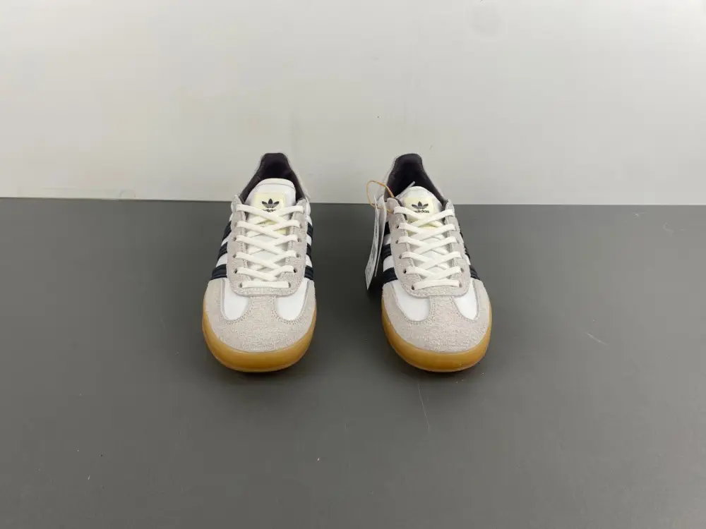 adidas ORIGINALS Gazelle Hikari Shibata 
