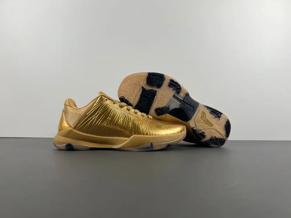 ZOOM KOBE 5 