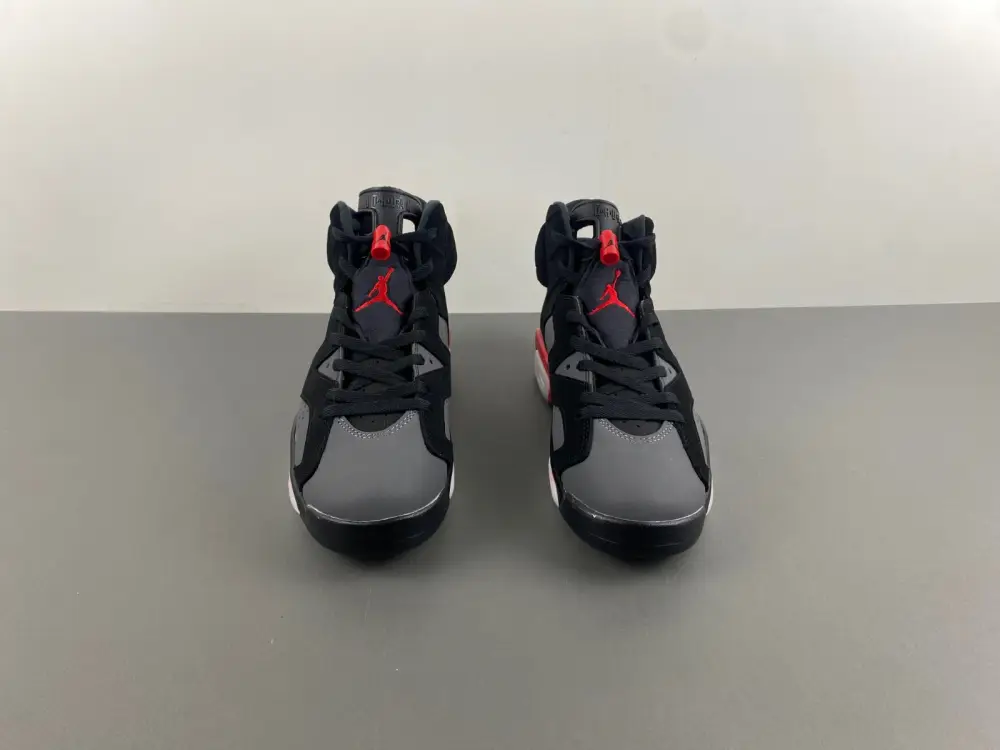 Air Jordan 6 