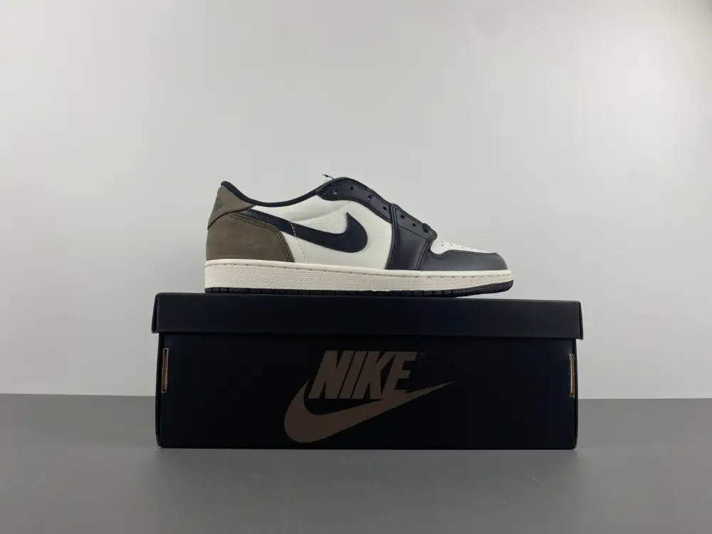 Air Jordan 1 Low OG 