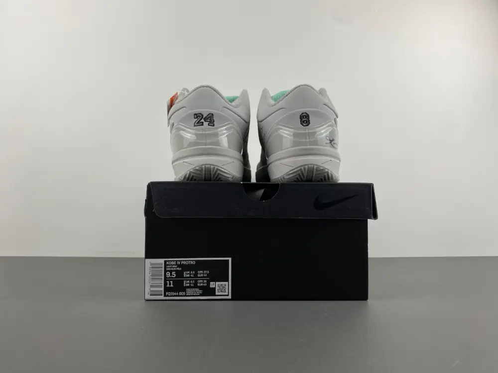 Nike Kobe 4 Protro 