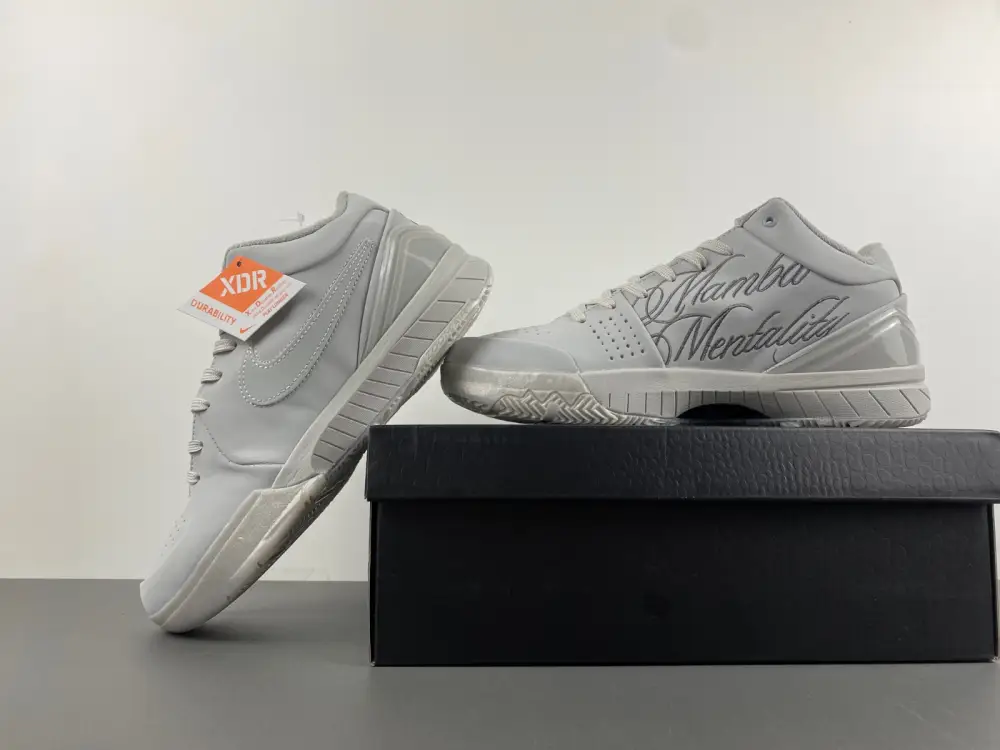 Nike Kobe 4 Protro 