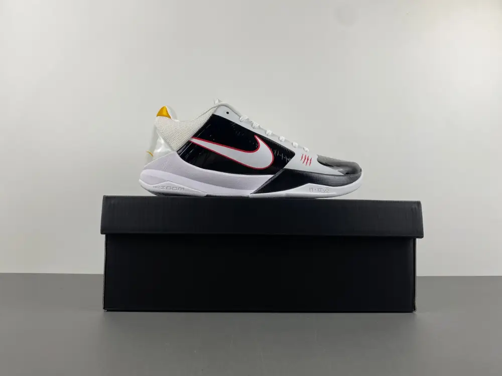 Nike Zoom Kobe 5 Protro Alternate Bruce Lee 