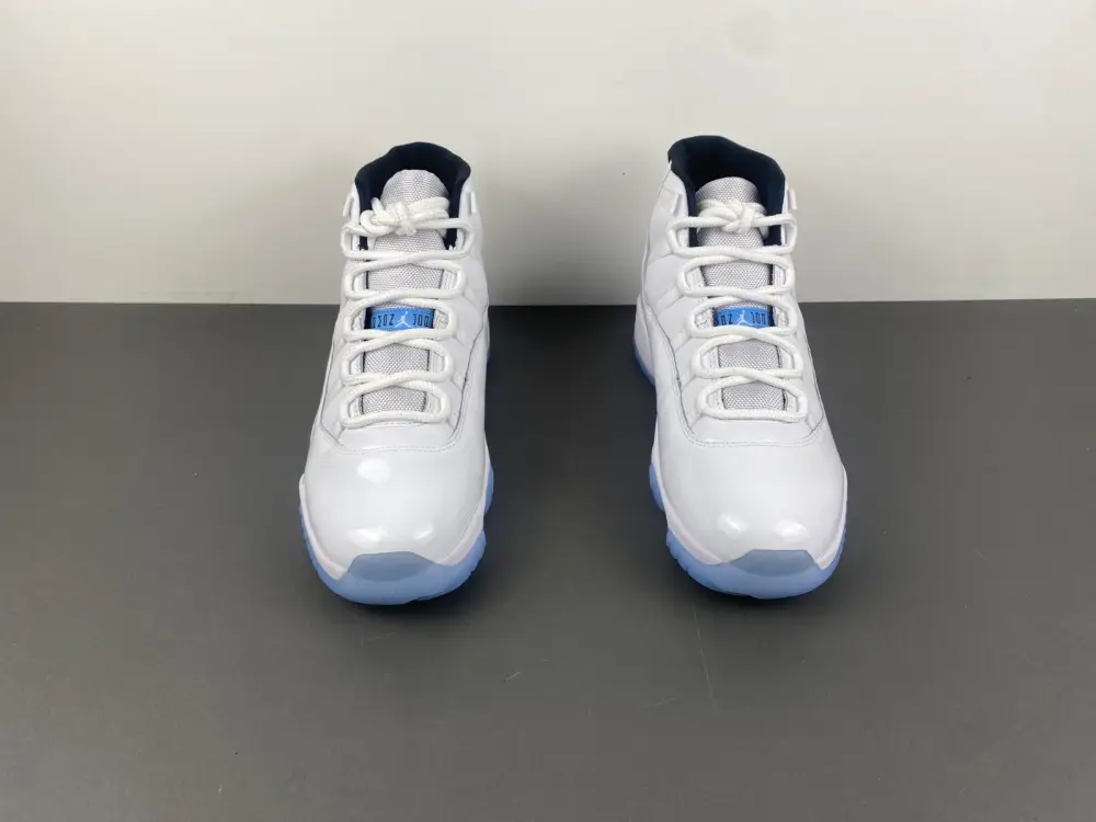 Air Jordan 11 