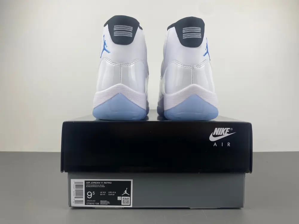 Air Jordan 11 