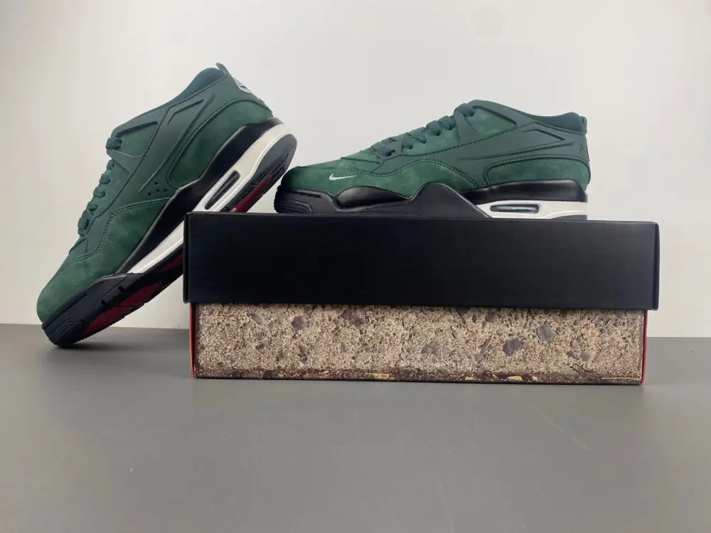 Nigel Sylvester x Air Jordan 4 RM 