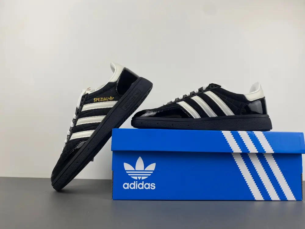 adidas ORIGINALS Gazelle Hikari Shibata 