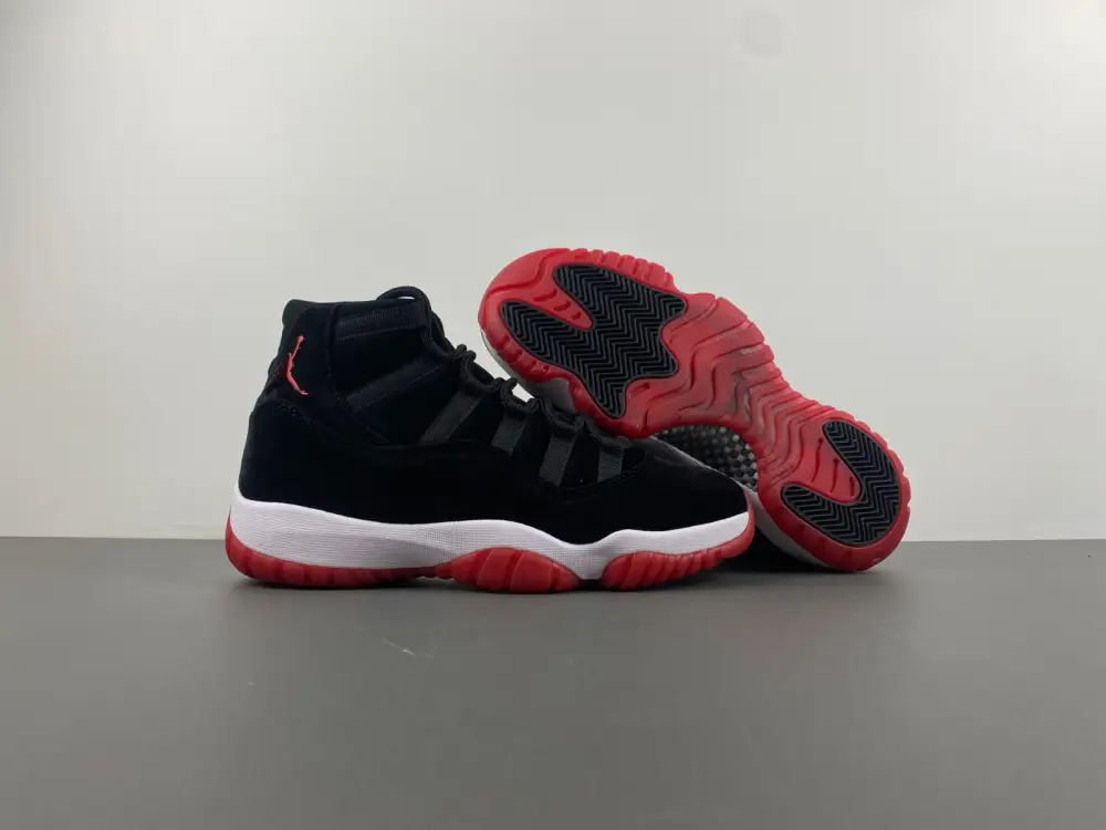Air Jordan 11 WMNS 