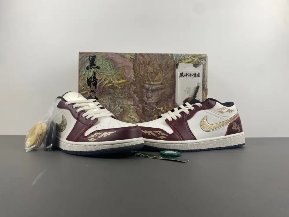 Air Jordan 1 Low SE 