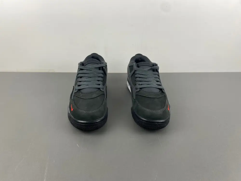 Air Jordan 4 RM SP Nigel Sylvester Driveway Grey 