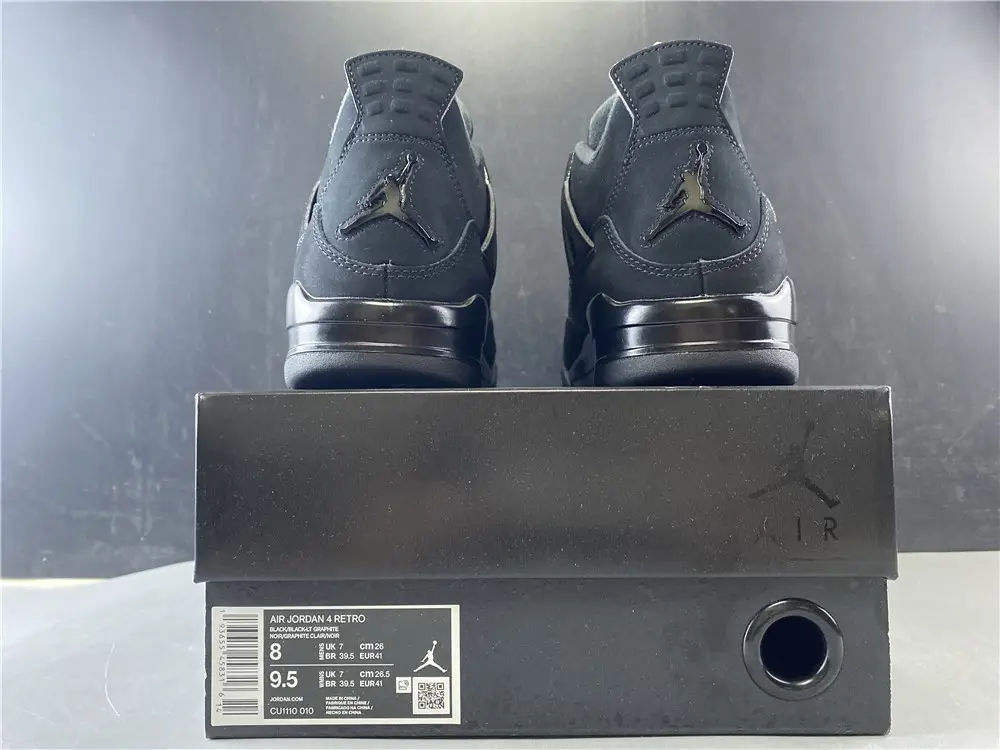Air Jordan 4 