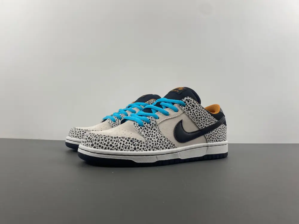 Nike SB Dunk Low Safari 