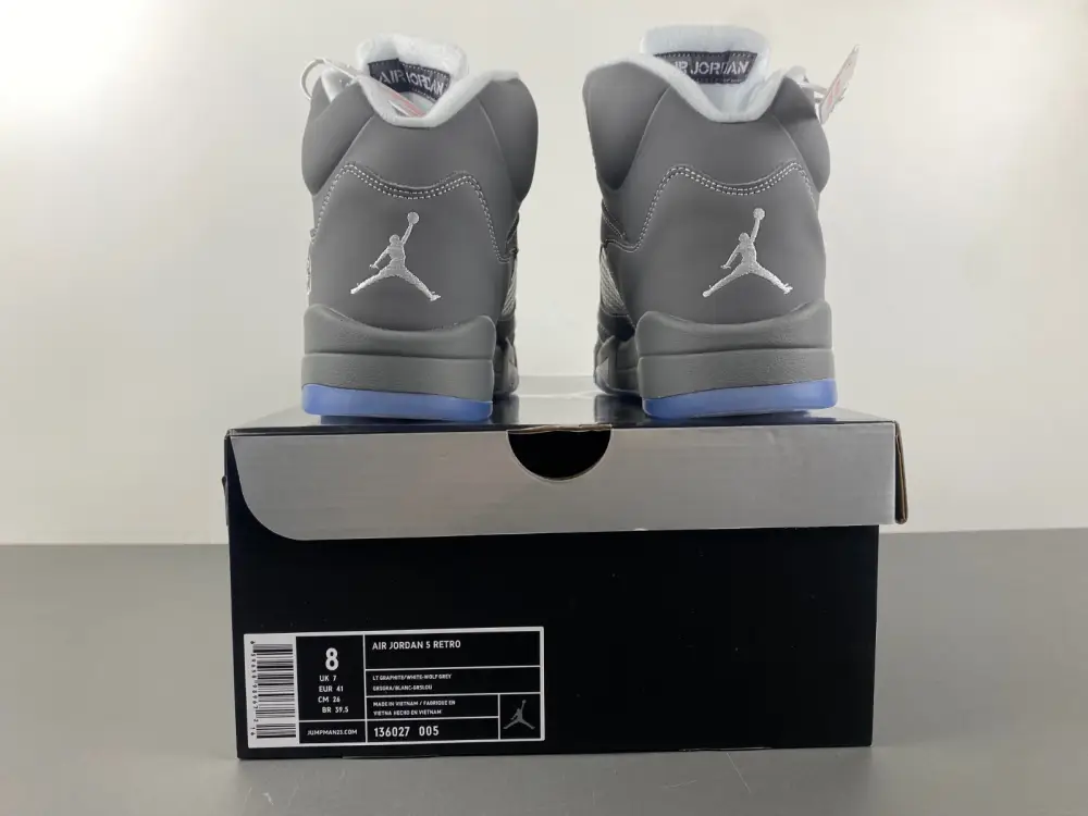 Jordan 5 Retro Wolf Grey 
