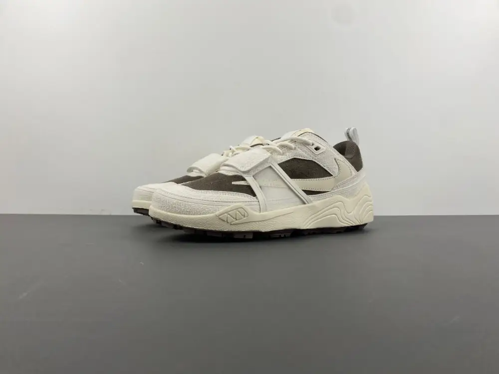 Nike Zoom Field Jaxx SP Travis Scott Sail 