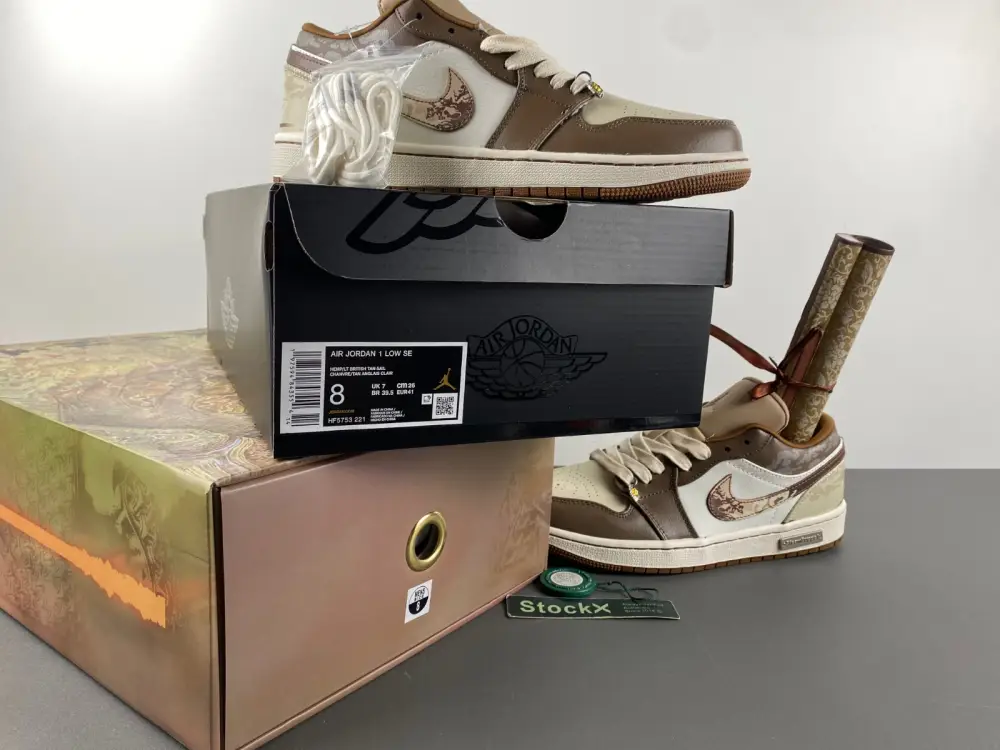 Air Jordan 1 Low 