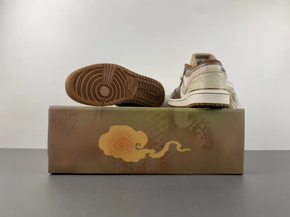 Air Jordan 1 Low 