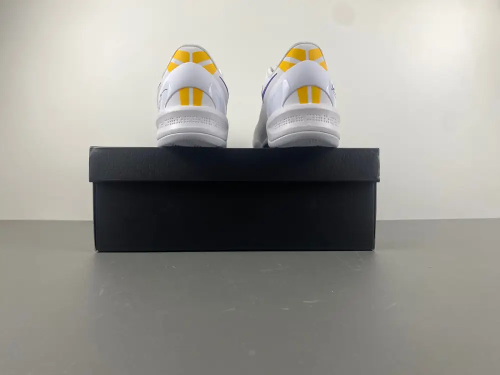Nike Kobe 8 Protro 