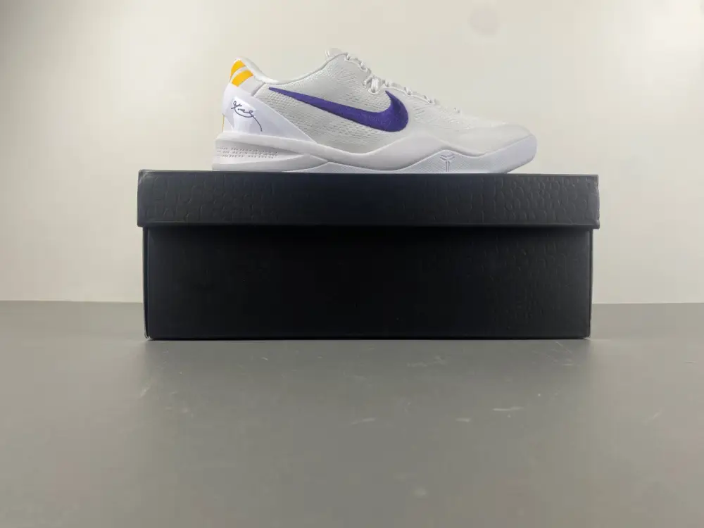 Nike Kobe 8 Protro 