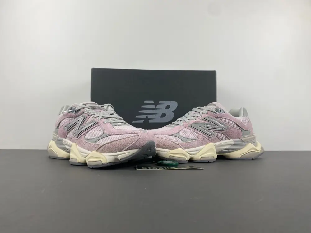 New Balance 9060 ' 