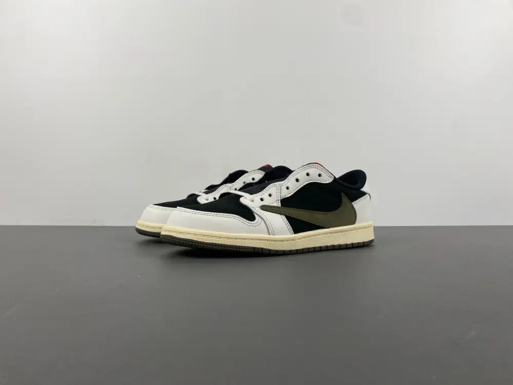 Travis Scott x Jordan 1 Retro Low OG SP PS 'Olive' 