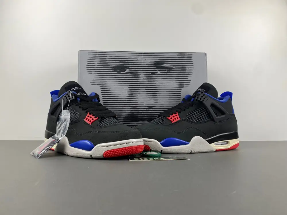 Air Jordan 4 