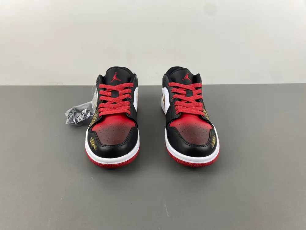 Air Jordan 1 Low 