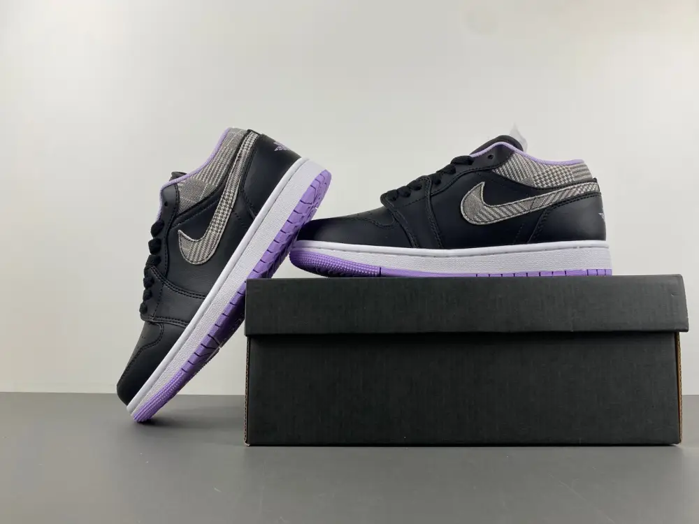 Air Jordan 1 Low Houndstooth 