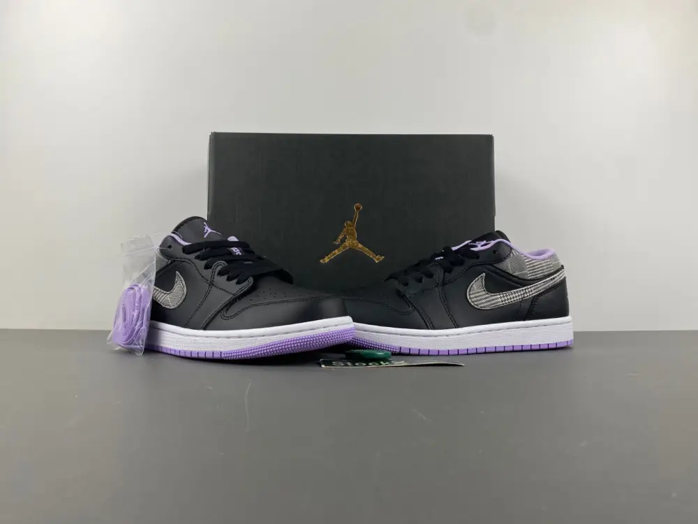 Air Jordan 1 Low Houndstooth 