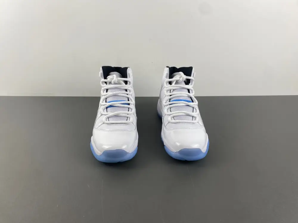 Air Jordan 11 Retro GS 'Columbia   Legend Blue 