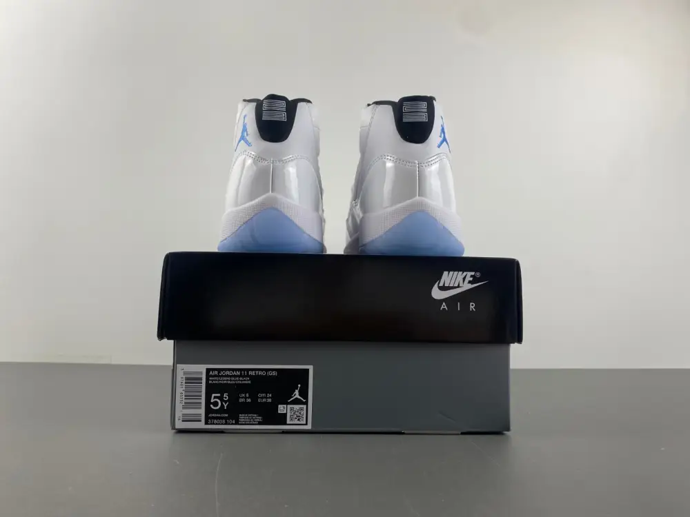 Air Jordan 11 Retro GS 'Columbia   Legend Blue 