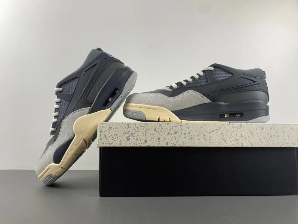 Air Jordan 4 RM PS 
