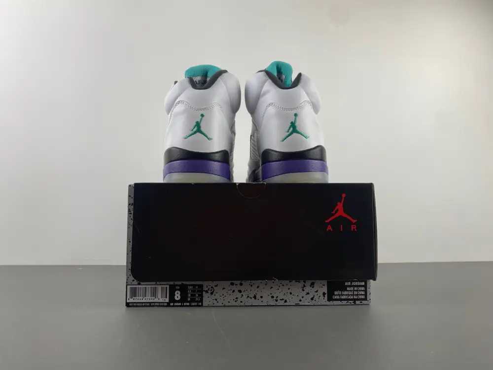 r Jordan 5 Retro 'Grape' 