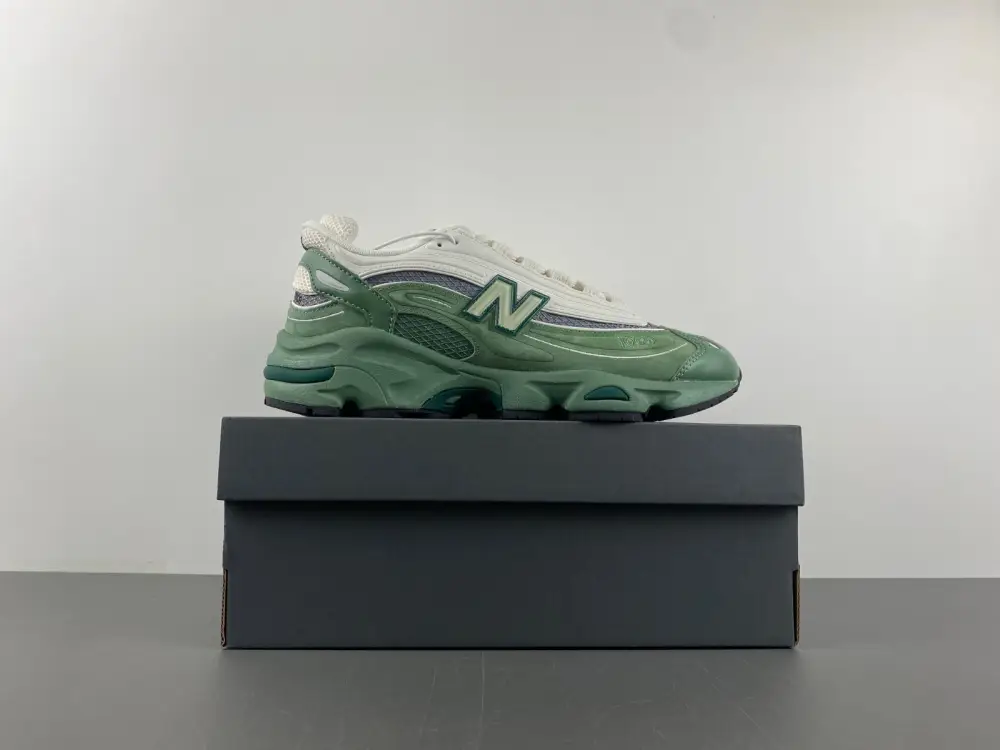 New New Balance 1000' 