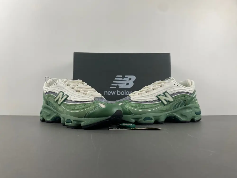 New New Balance 1000'  EAADA2561