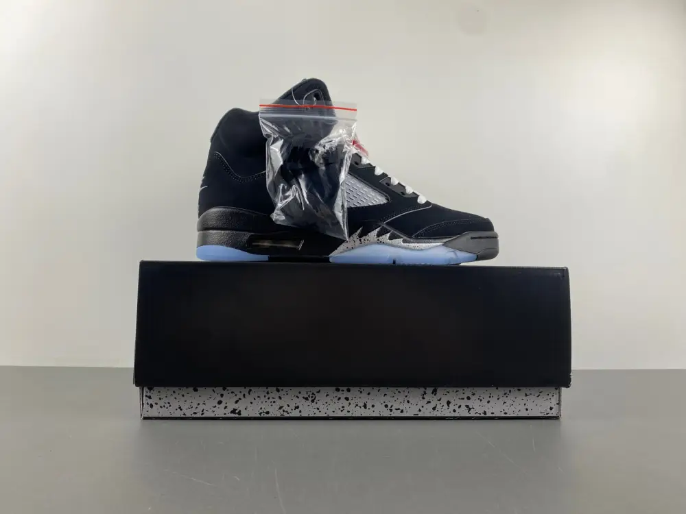Air Jordan 5 