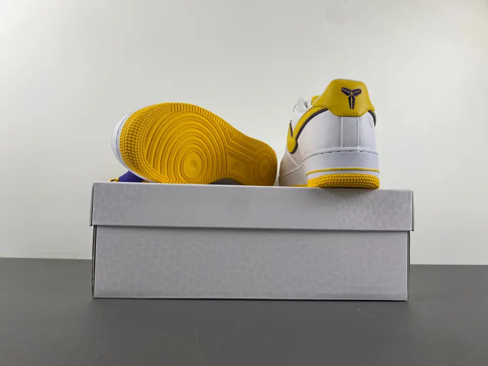 Kobe Bryant x Nike Air Force 1 Low 