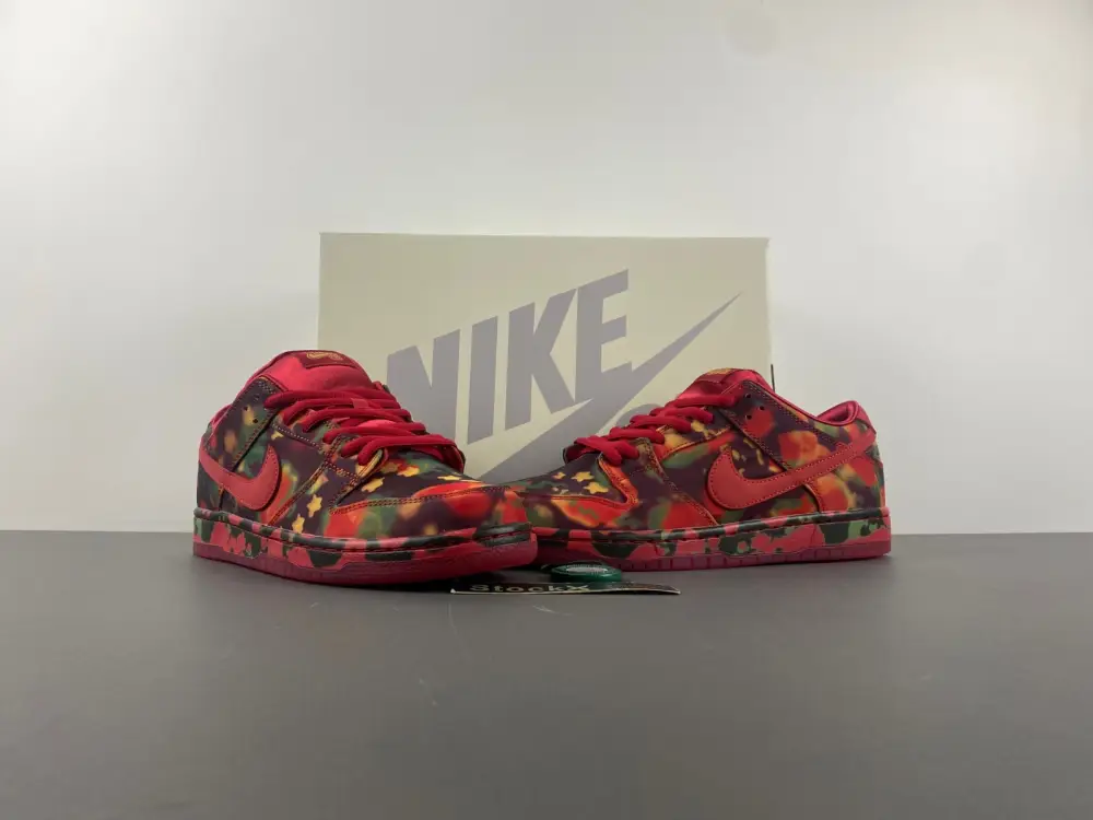 Wizard of Oz x Nike SB Dunk Low  ECFC1124