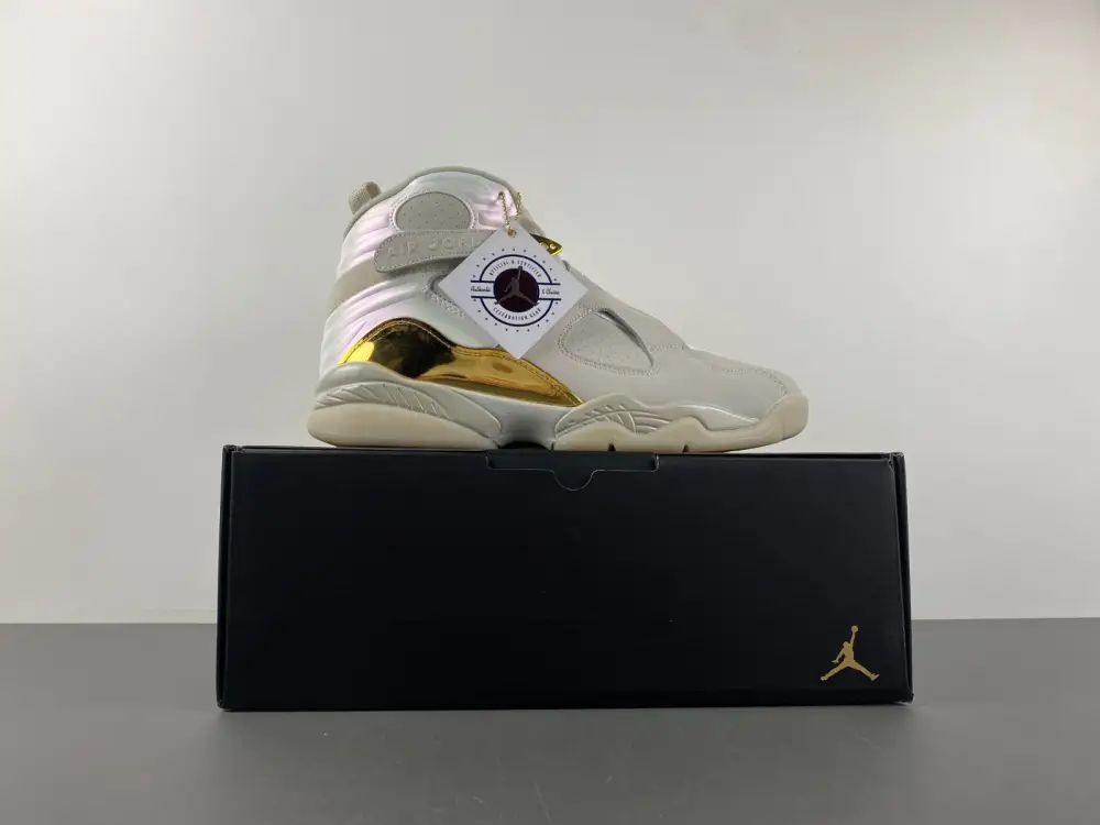 Air Jordan 8 Retro Champagne 