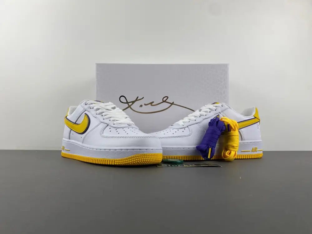 Kobe Bryant x Nike Air Force 1 Low  BDDBC180